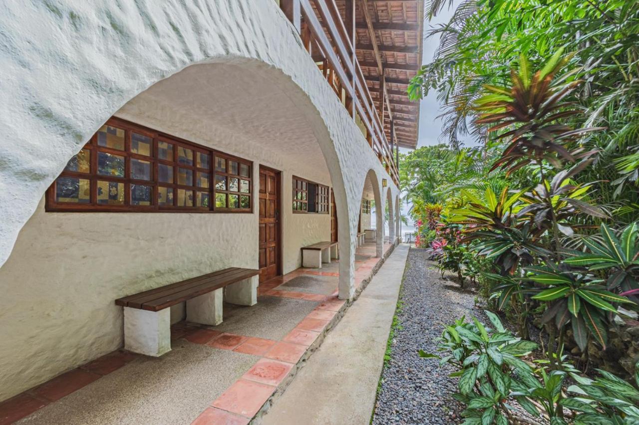 Ola Bonita Beachfront Apart Hotel Playa Hermosa  Exteriör bild